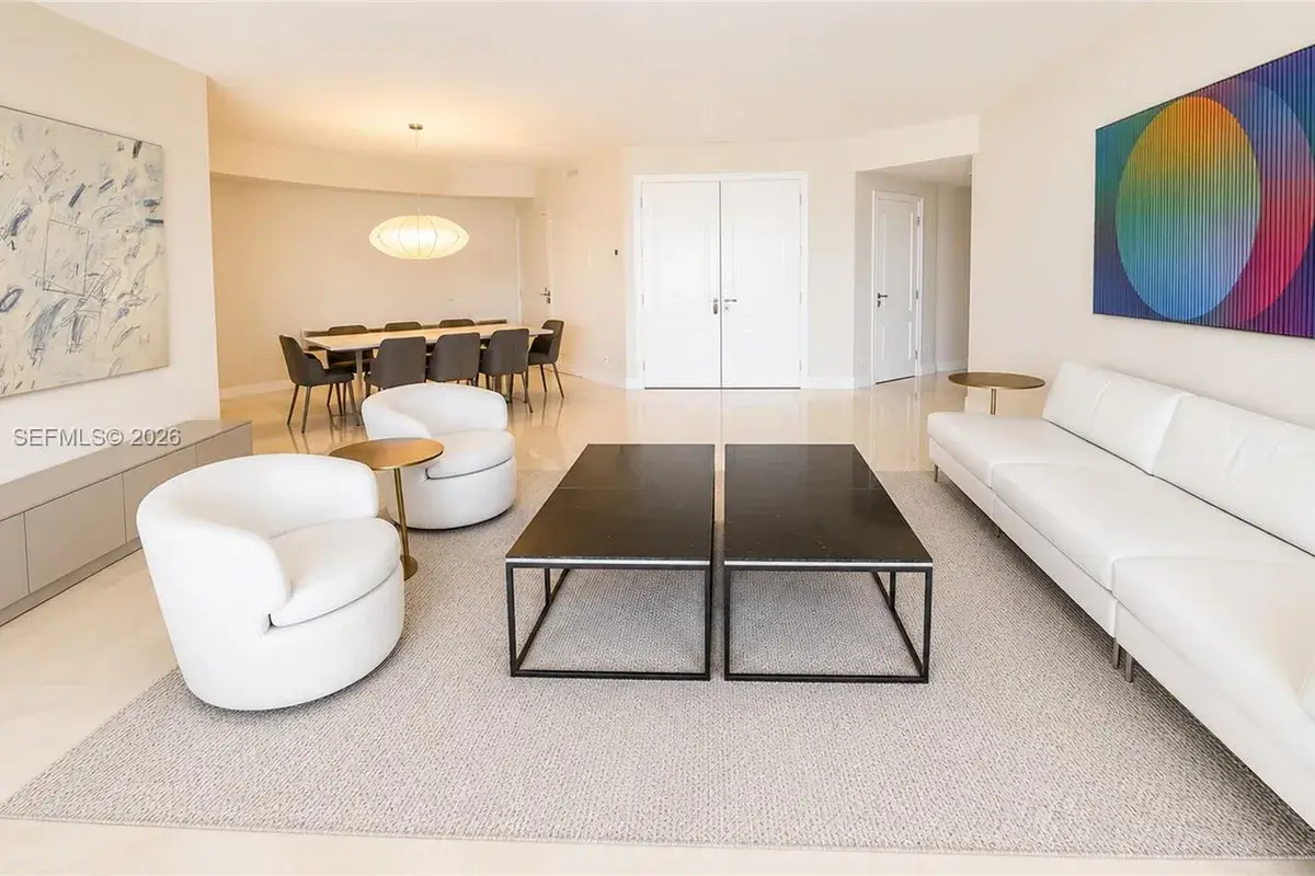 737 Crandon Blvd # 402, Key Biscayne FL 33149