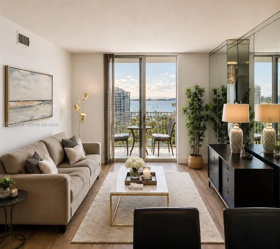185 SE 14th Ter # 1607, Miami FL 33131