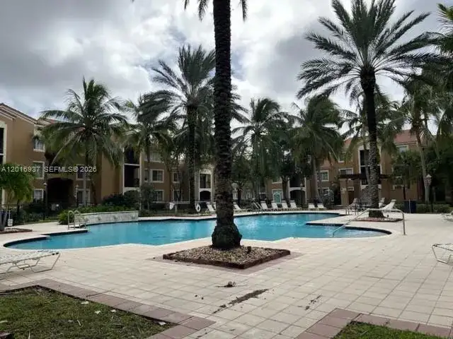 8000 N Nob Hill Rd # 206, Tamarac FL 33321 photo 3