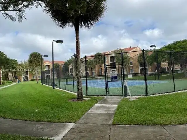 8000 N Nob Hill Rd # 206, Tamarac FL 33321 photo 5