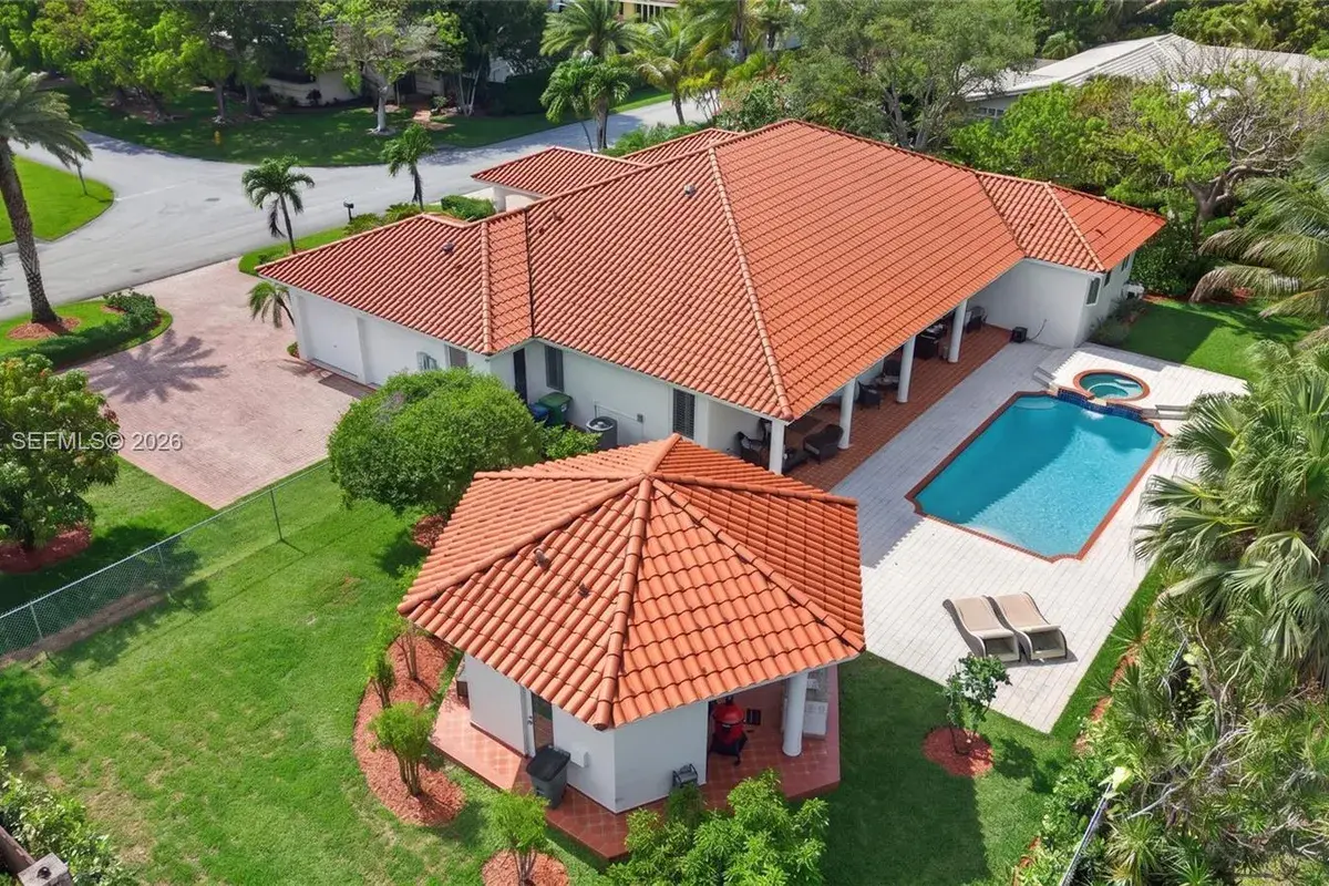 18461 SW 83rd Ave, Cutler Bay FL 33157