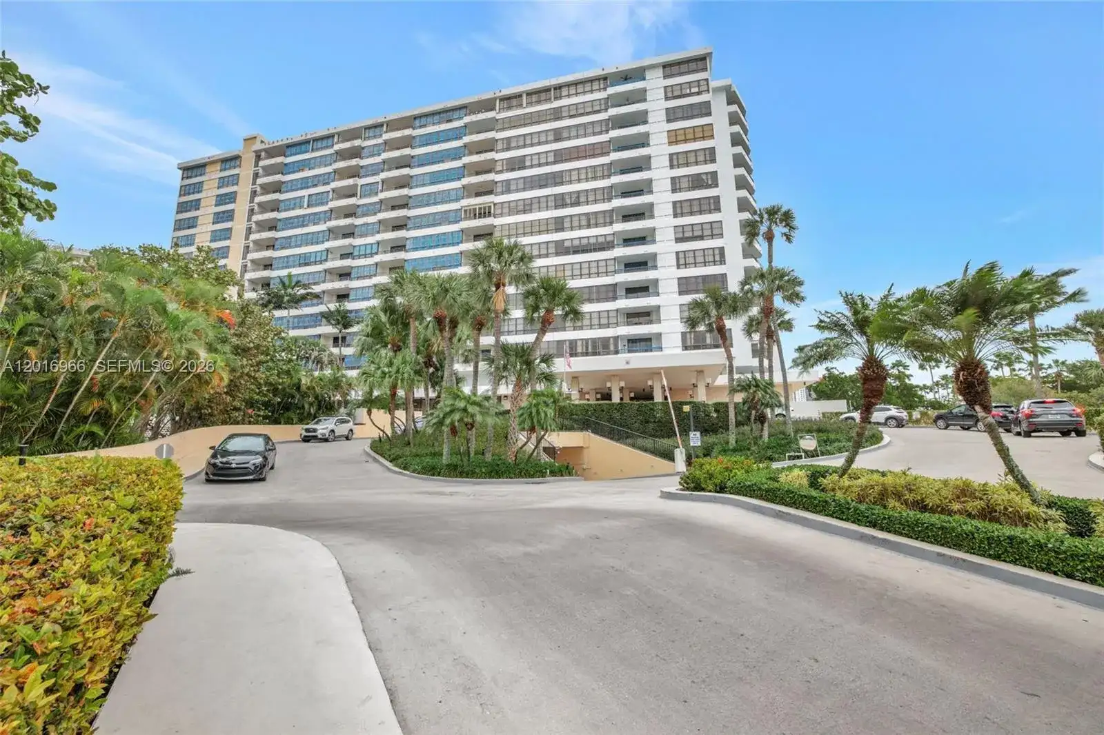 500 Three Islands Blvd # 622, Hallandale Beach FL 33009 photo 2