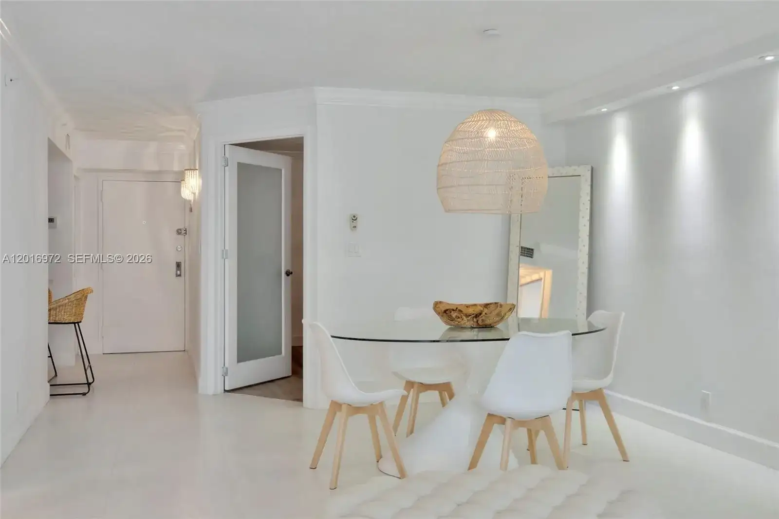 2401 Collins Ave # 1805, Miami Beach FL 33140 photo 2