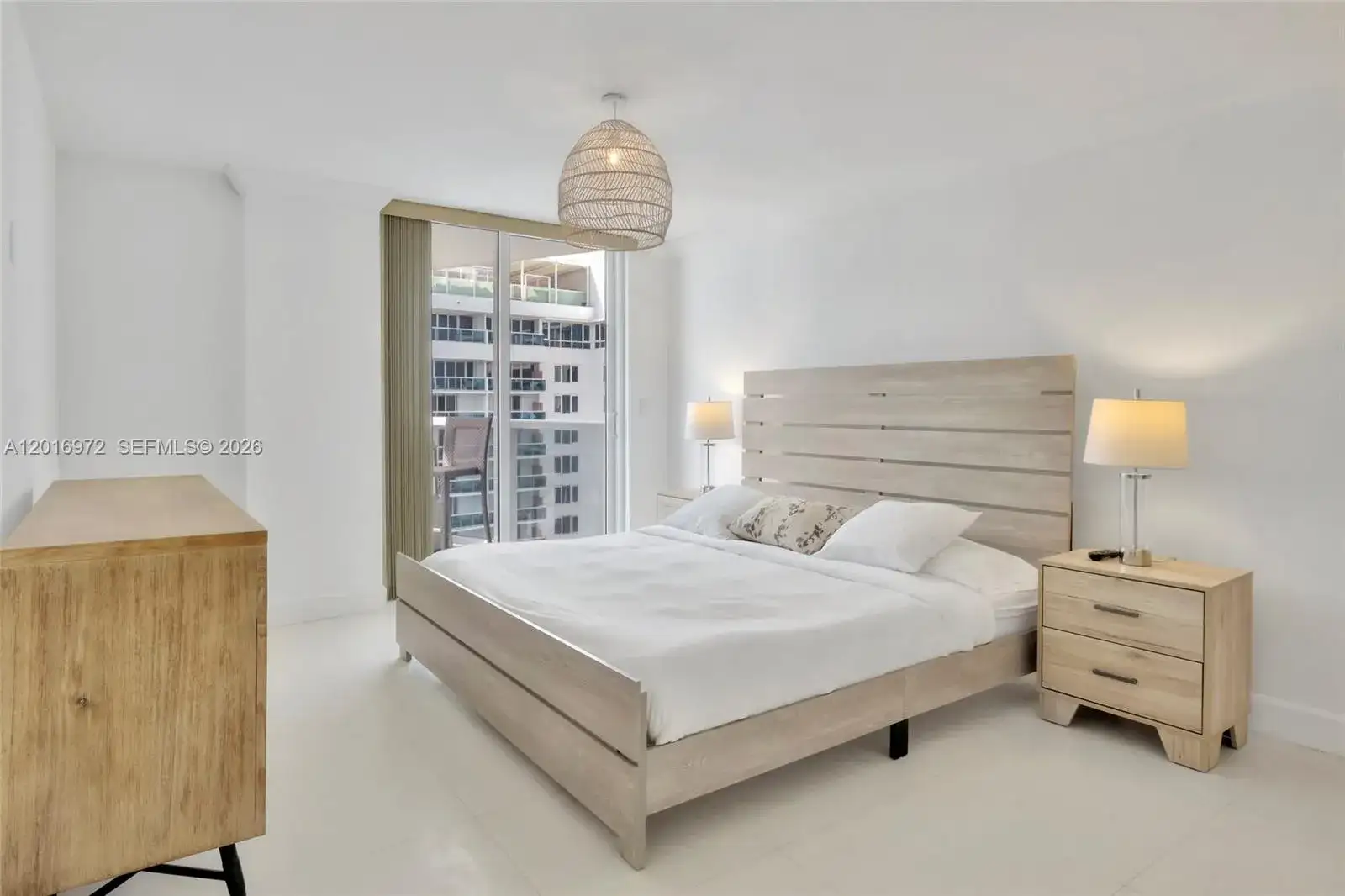 2401 Collins Ave # 1805, Miami Beach FL 33140 photo 3