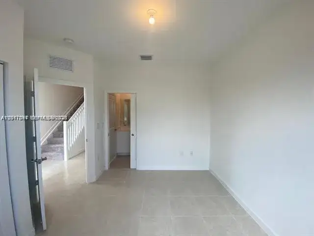 575 NE 208th Ter # 575, Miami FL 33179 photo 5