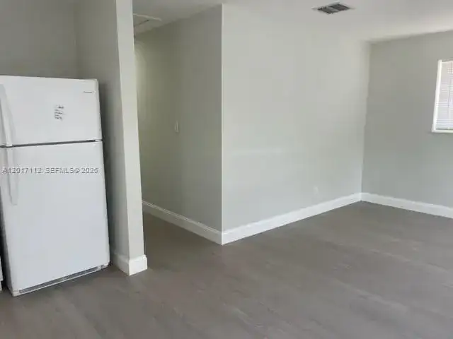 2300 NW 20 St, Fort Lauderdale FL 33311 photo 3