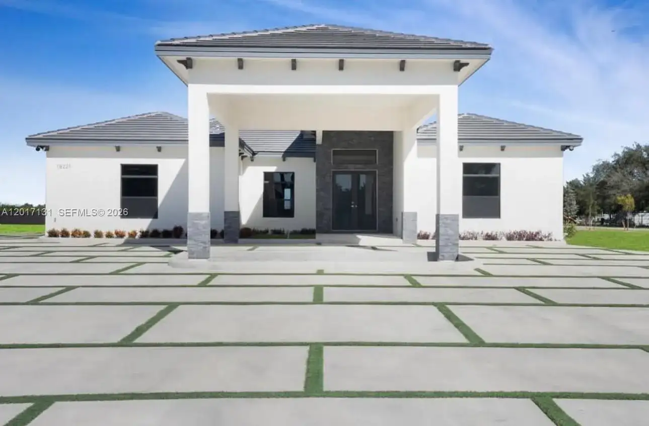 sw 246 sw 187 Ave, Miami FL 33031 photo 4