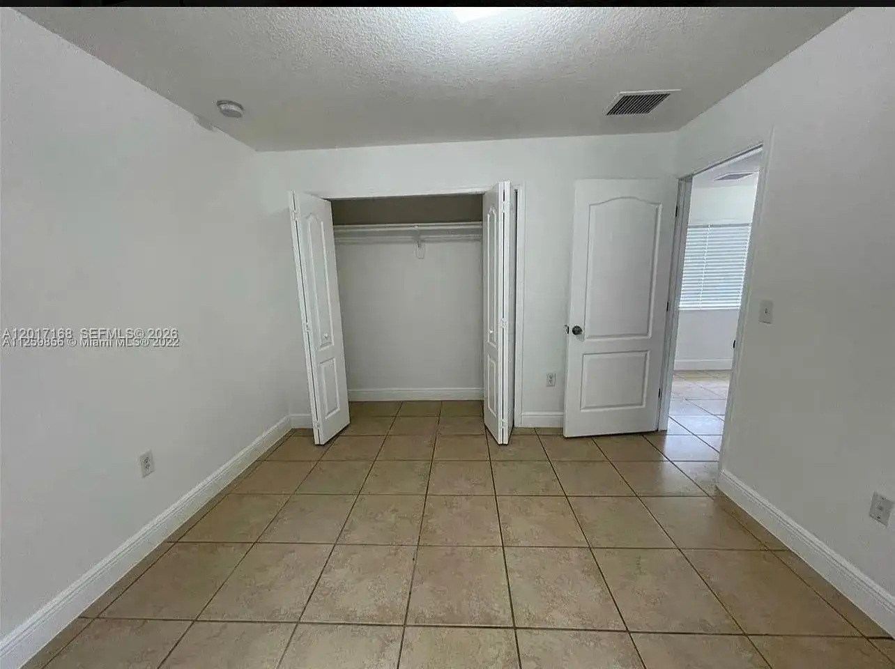 5881 NW 32nd Ave # 5881, Miami FL 33142 photo 4