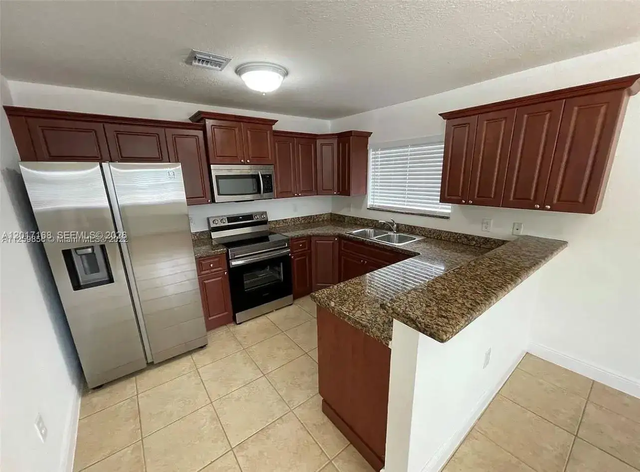 5881 NW 32nd Ave # 5881, Miami FL 33142 photo 5