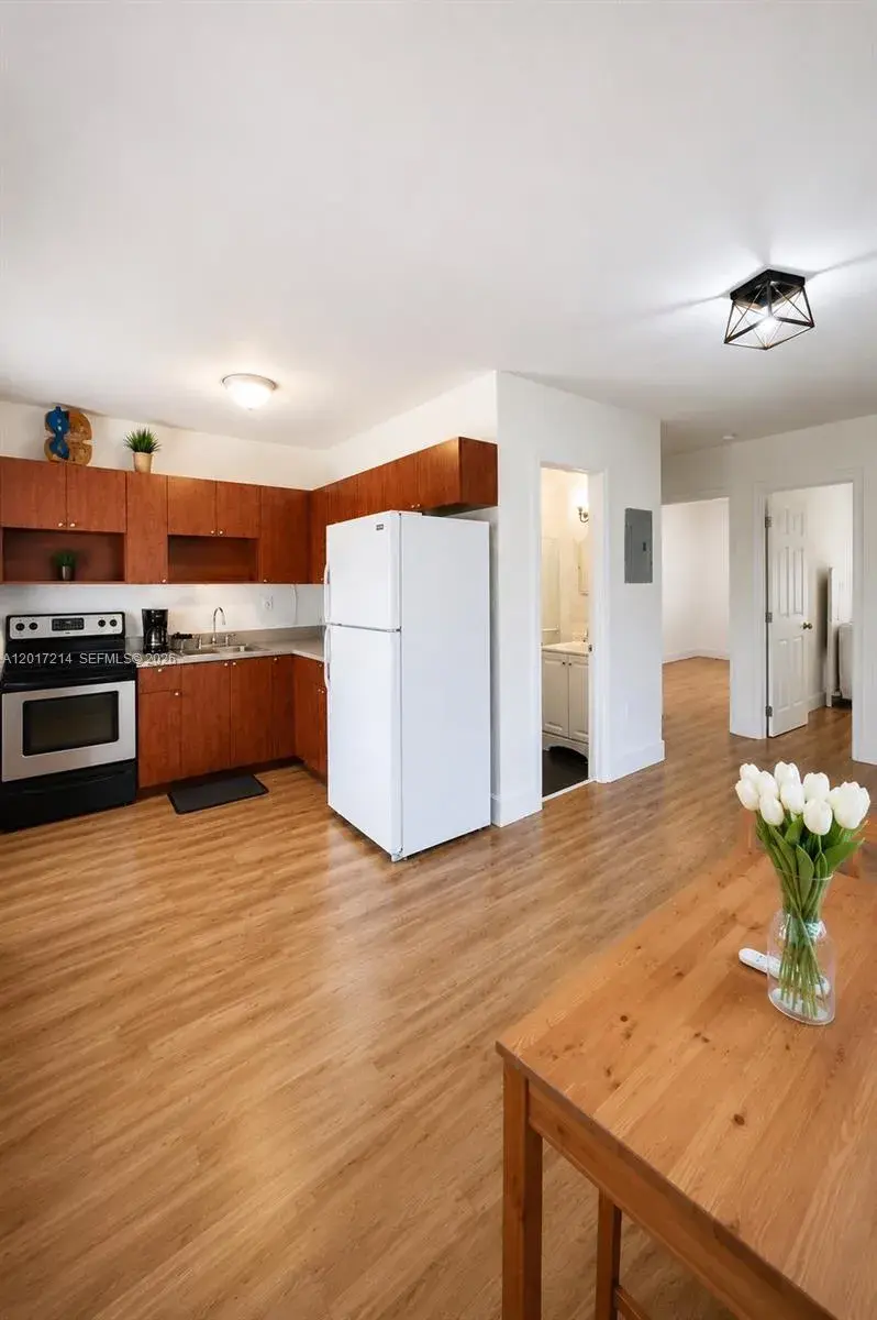 127 NW 47th Ter # N4, Miami FL 33127