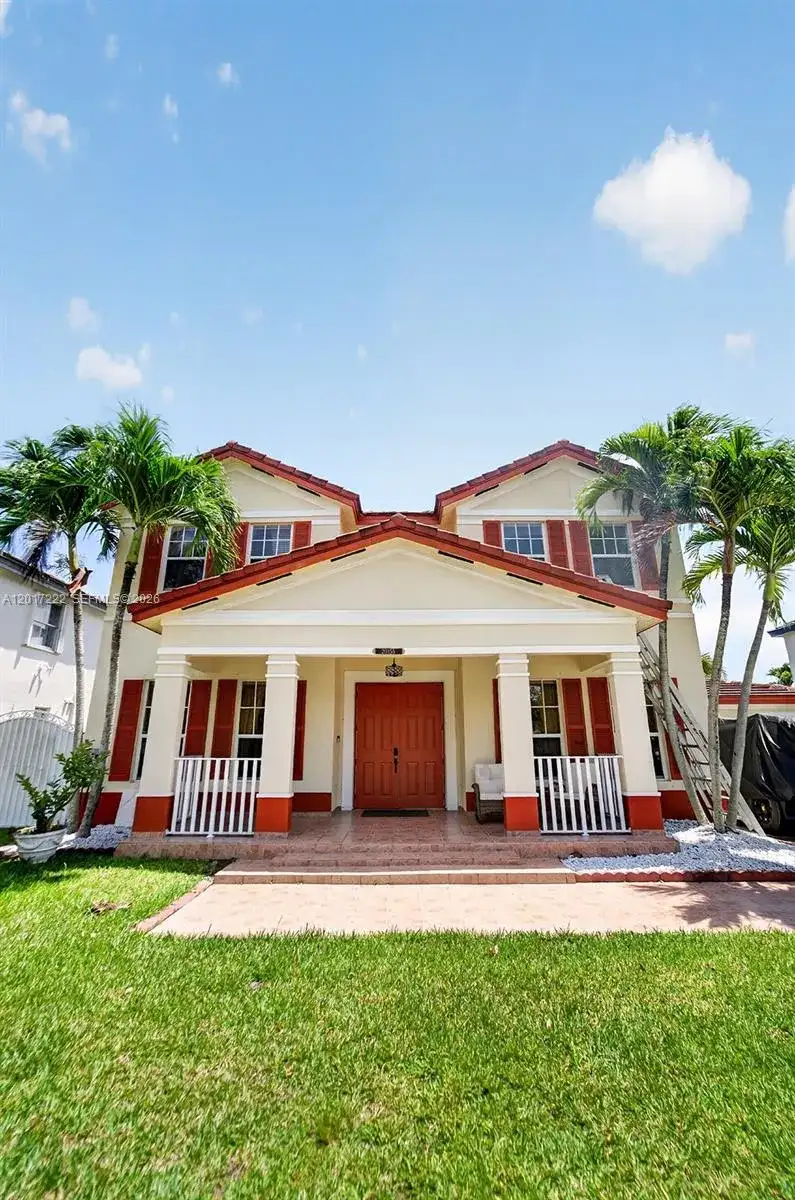 20155 SW 129th Ave, Miami FL 33177 photo 2