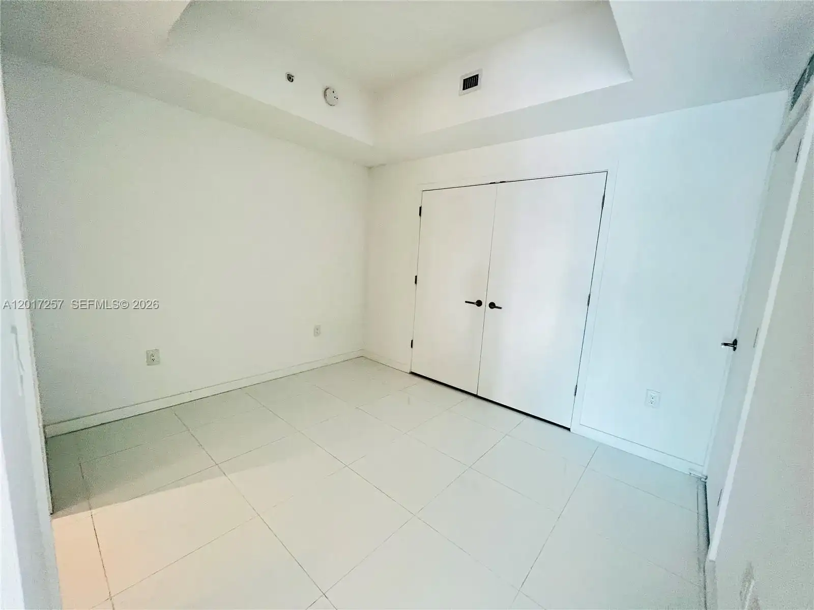851 NE 1st Av # 2808, Miami FL 33132 photo 5