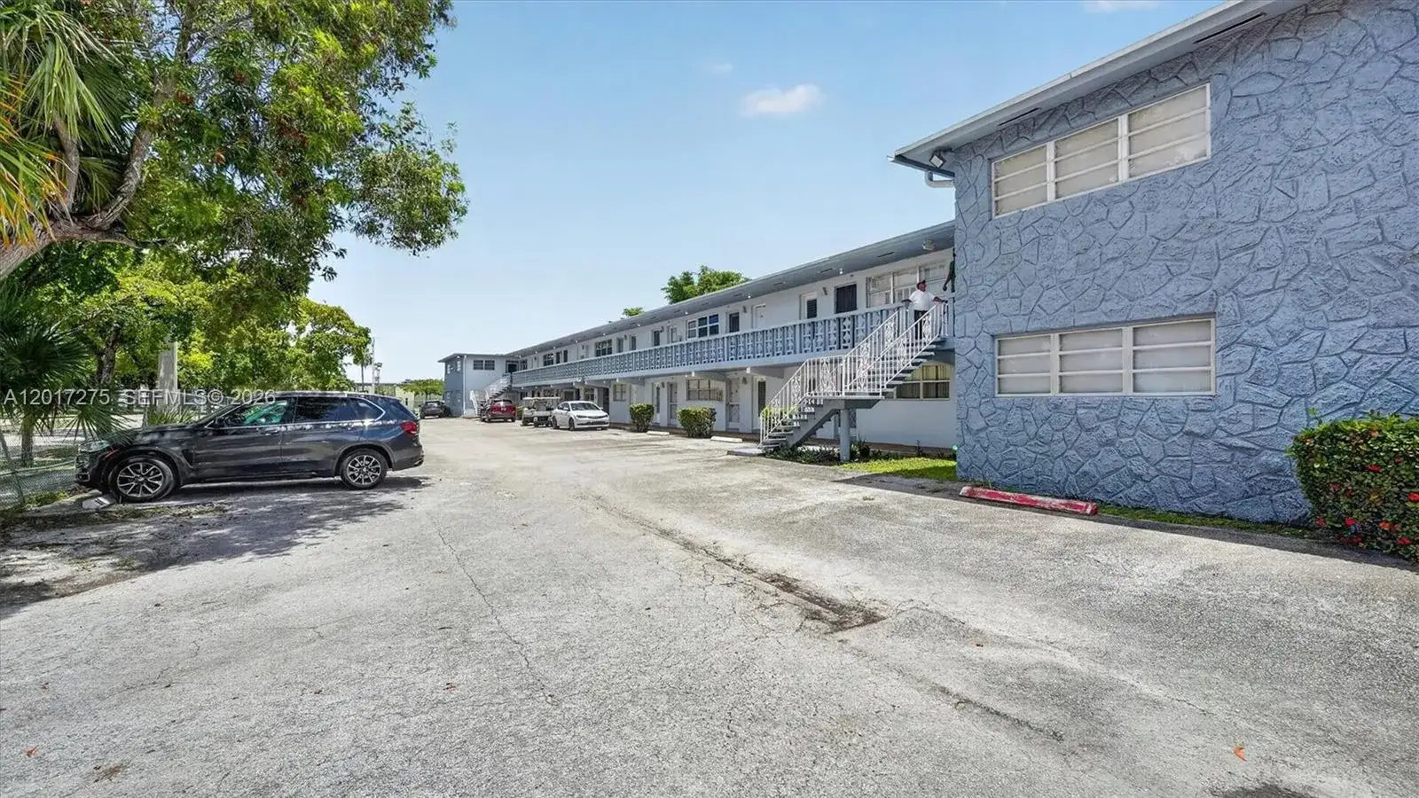 300 NE 191st St # 219, Miami FL 33179 photo 2