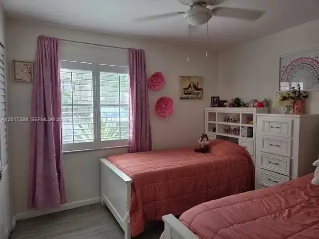 19 Chestnut Cir, Cooper City FL 33026 photo 4