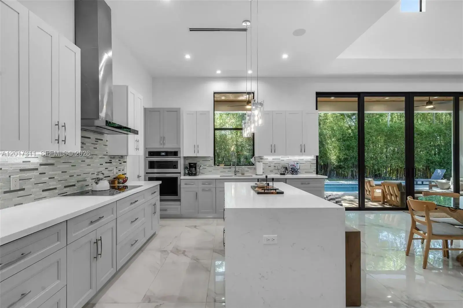 1010 Genoa St, Coral Gables FL 33134 photo 2