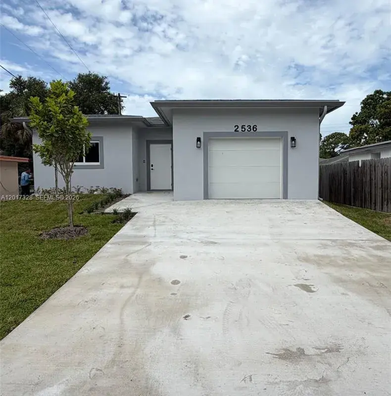 2536 NW 9th Ct, Fort Lauderdale FL 33311