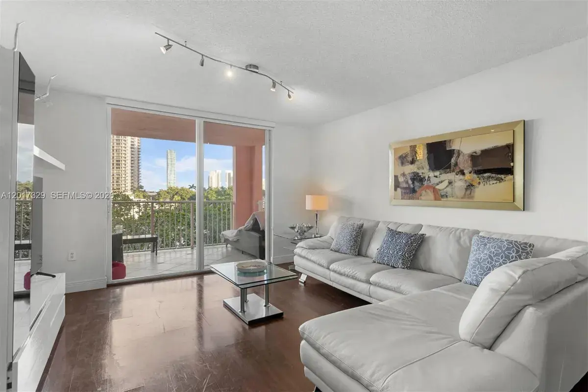19655 E Country Club Dr # 6304, Aventura FL 33180