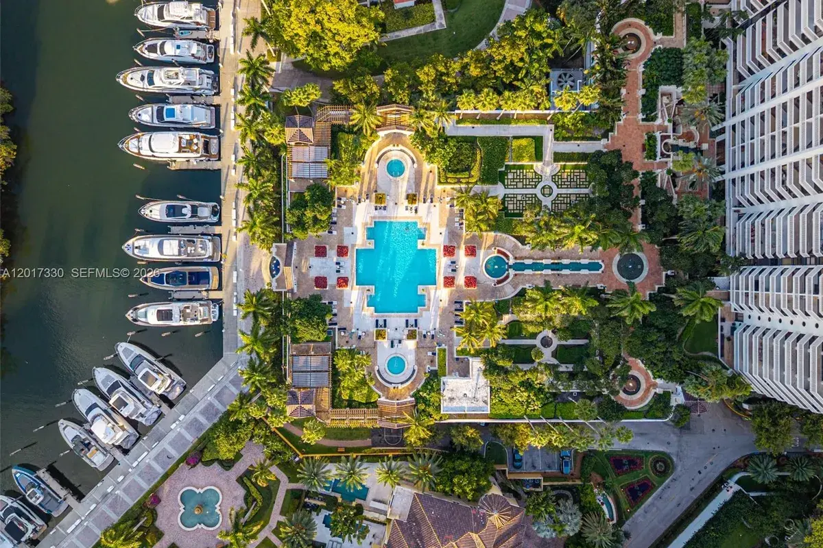 2000 Island Blvd # 2503, Aventura FL 33160