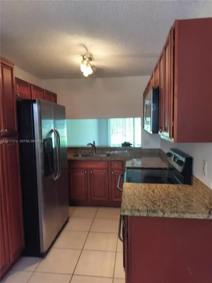 1001 Keystone Dr # F, Jupiter FL 33458 photo 2