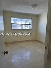 15139 NE 6th Ave # 3, Miami FL 33162 photo 4