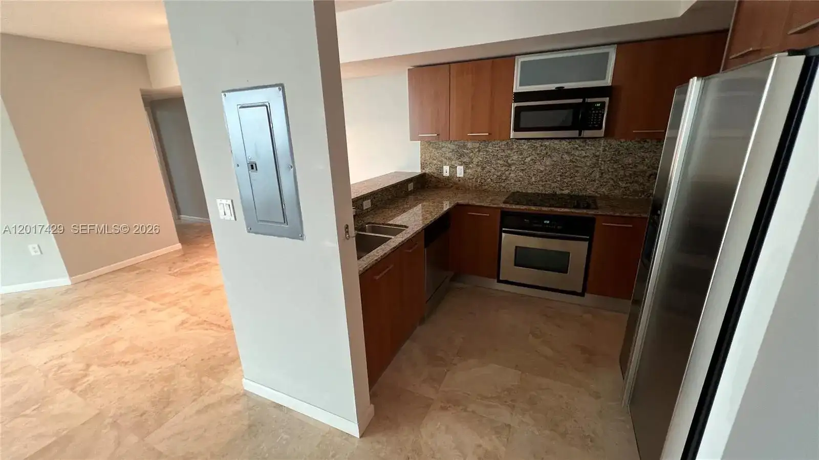9055 SW 73rd Ct # 2007, Miami FL 33156 photo 4
