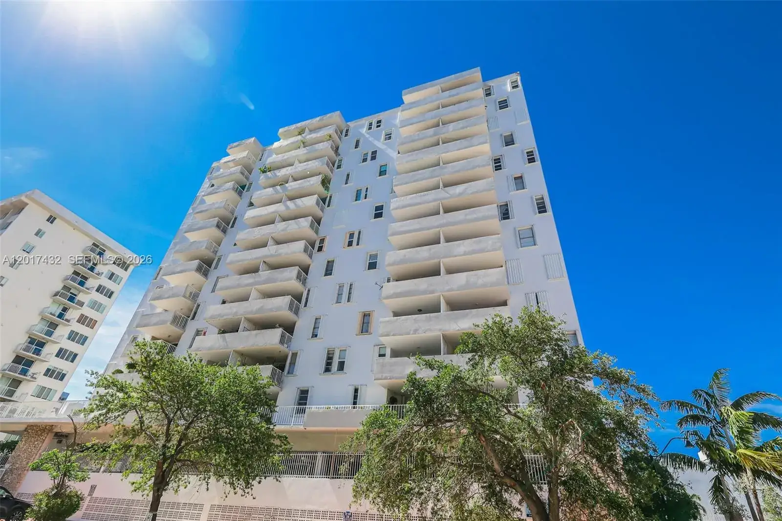 2 bedroom 1 bath Residential for sale at 1331 Lincoln Rd # 704, Miami Beach FL 33139