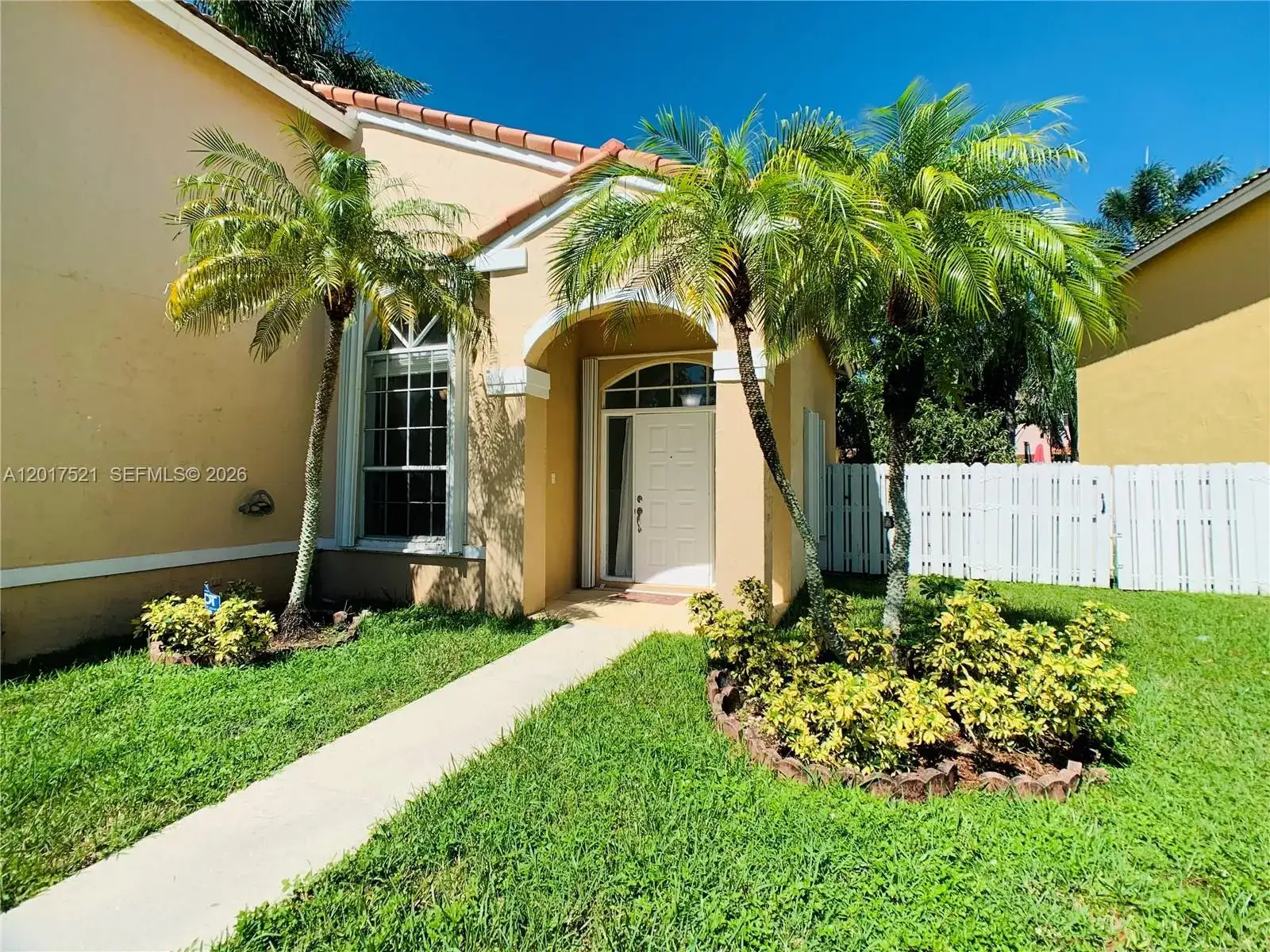 18801 NW 12th St # 18801, Pembroke Pines FL 33029 photo 2