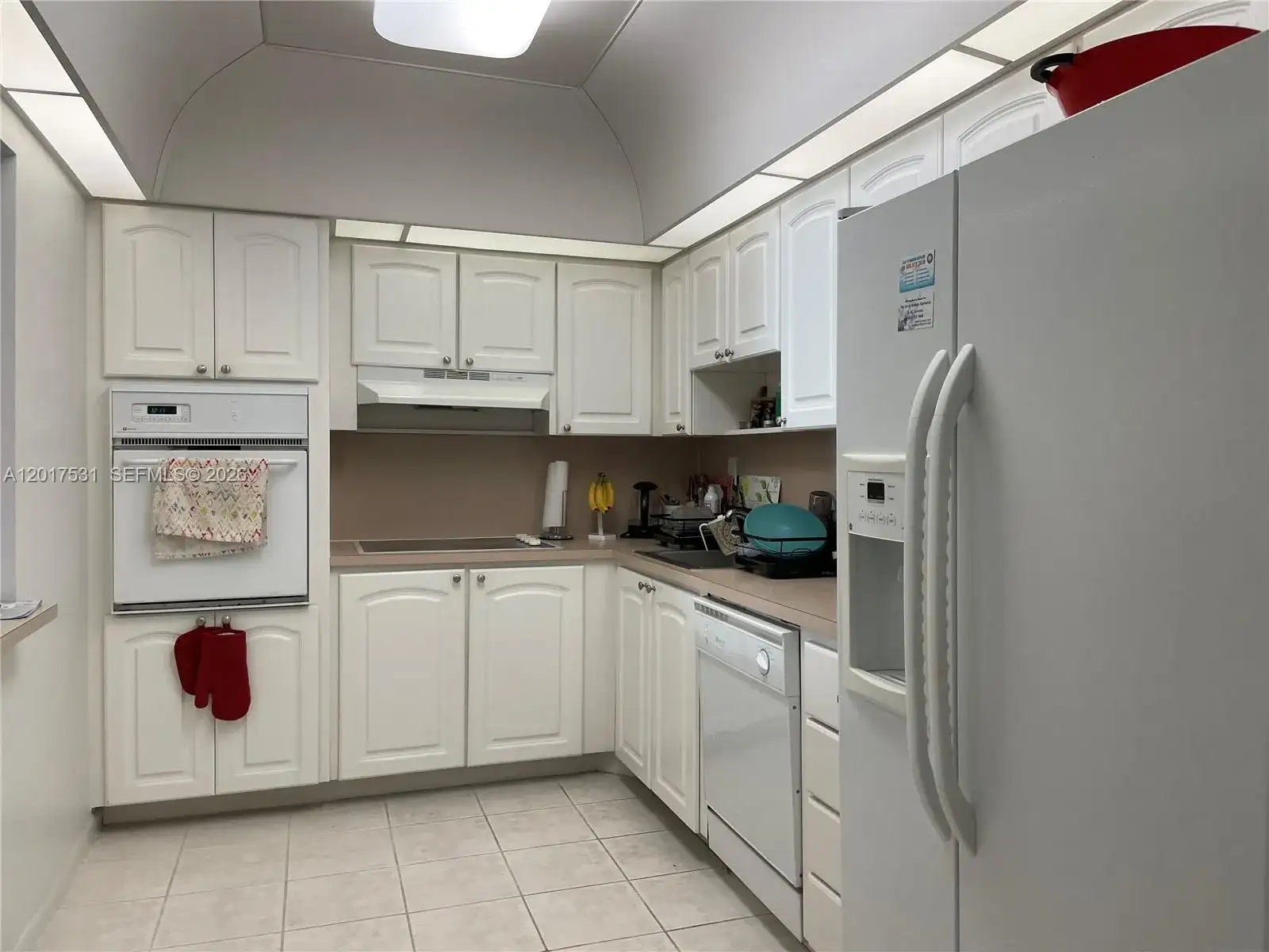 19390 Collins Ave # 1225, Sunny Isles Beach FL 33160 photo 3