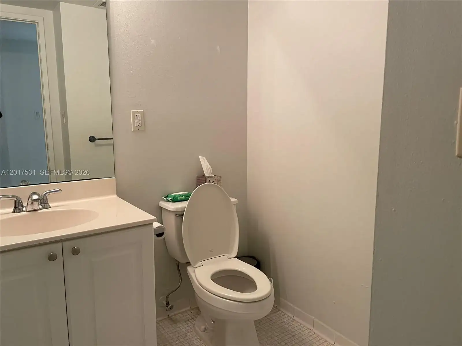 19390 Collins Ave # 1225, Sunny Isles Beach FL 33160 photo 4
