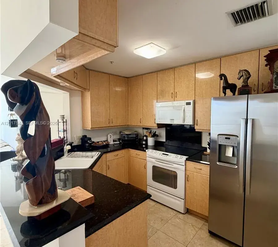 801 Brickell Key Blvd # 1207, Miami FL 33131