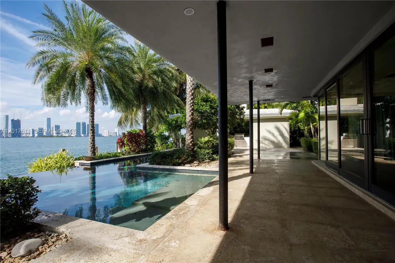 250 W San Marino Dr, Miami Beach FL 33139 photo 3