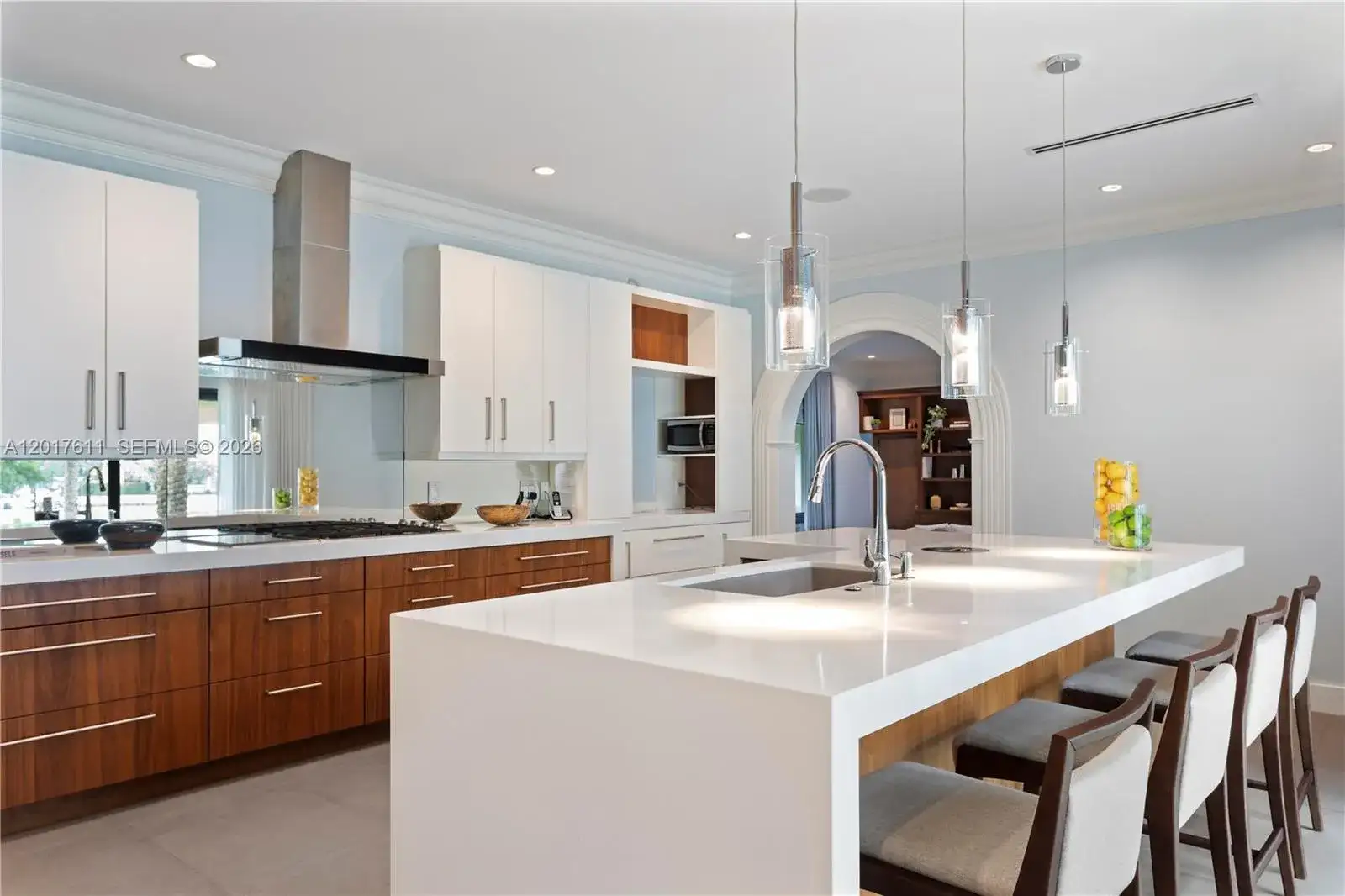 250 W San Marino Dr, Miami Beach FL 33139 photo 5