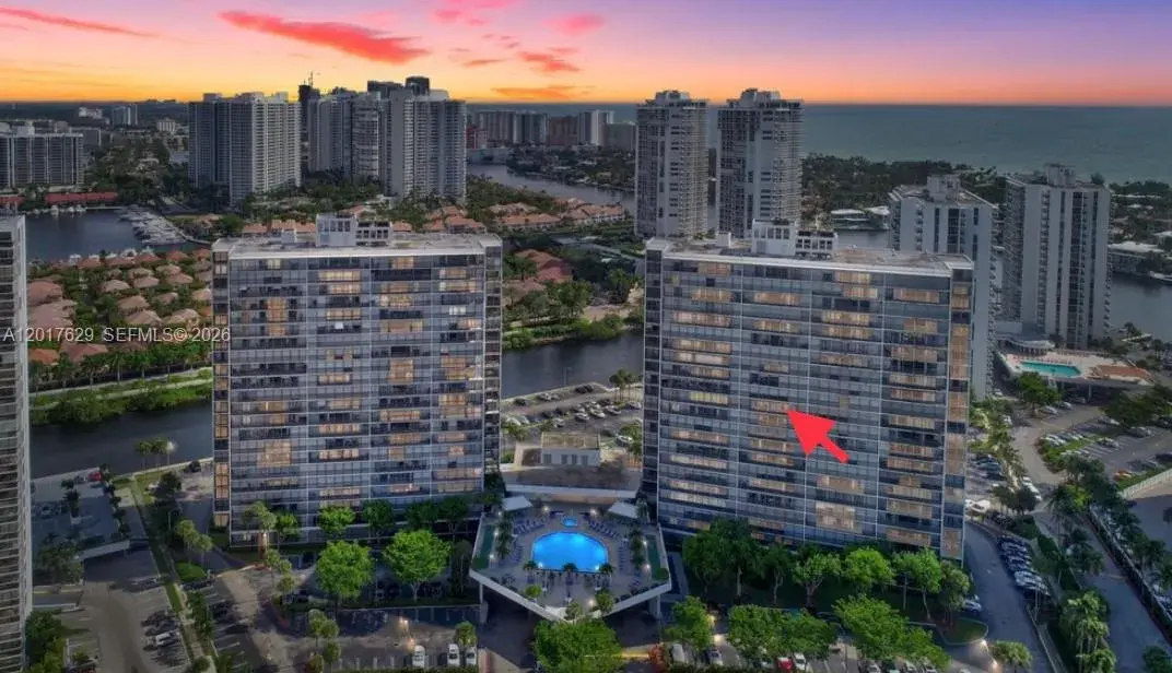 3731 N Country Club Dr # 1526, Aventura FL 33180