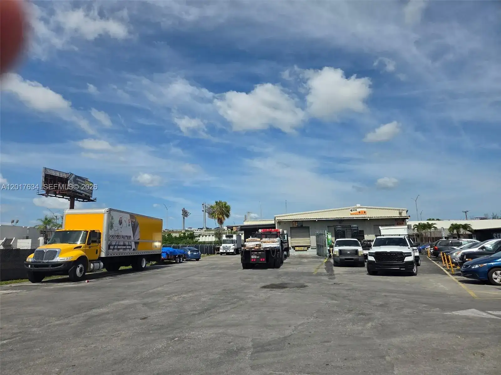 7500 NW 74th Ave, Medley FL 33166 photo 2