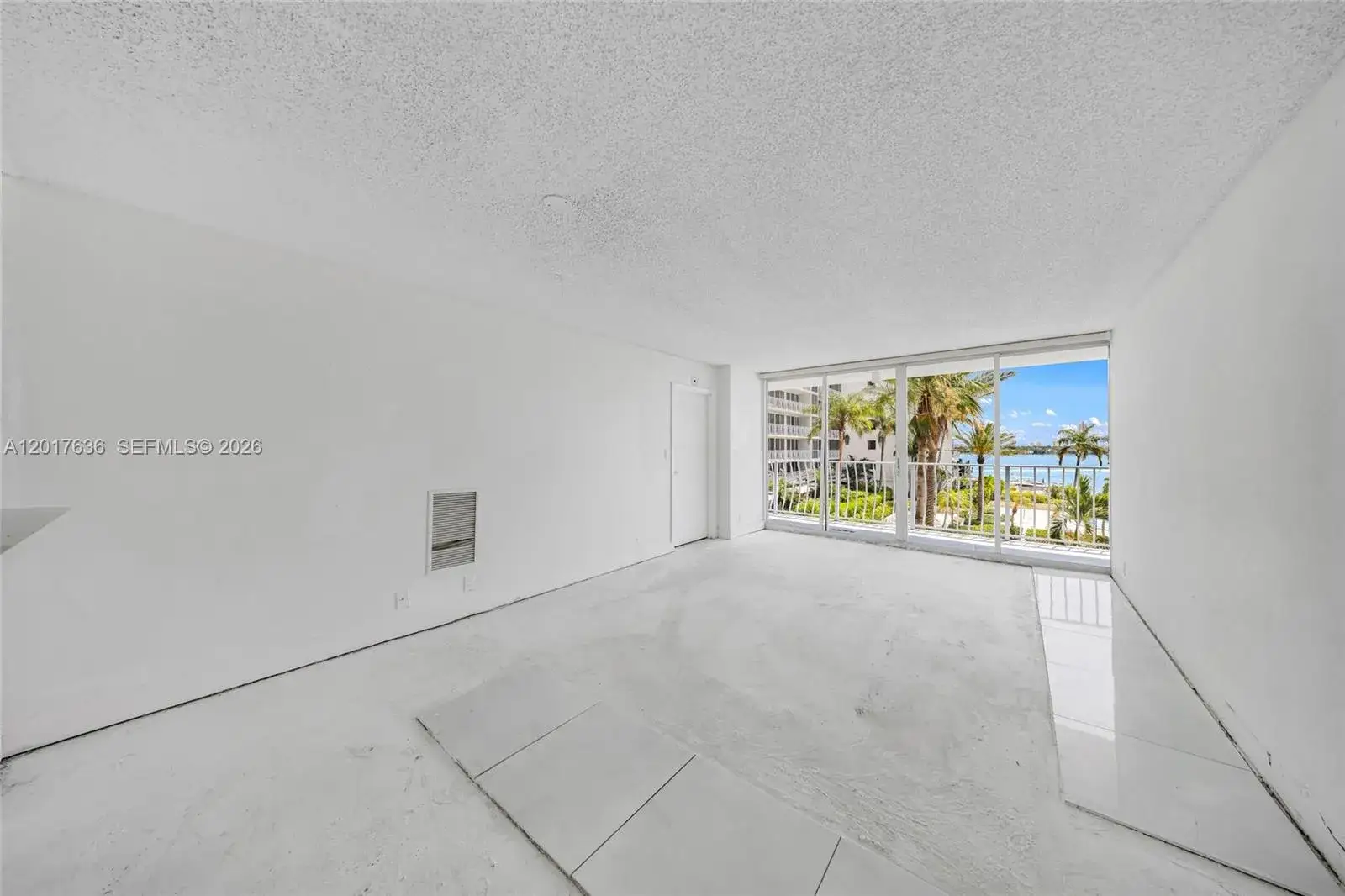 7601 E Treasure Dr # 609, North Bay Village FL 33141