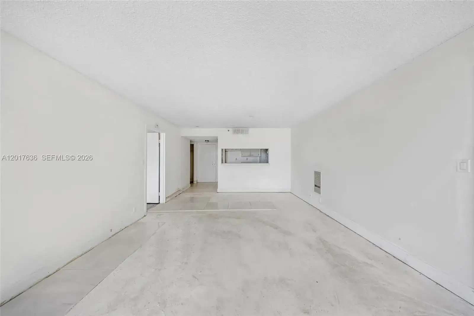 7601 E Treasure Dr # 609, North Bay Village FL 33141 photo 5