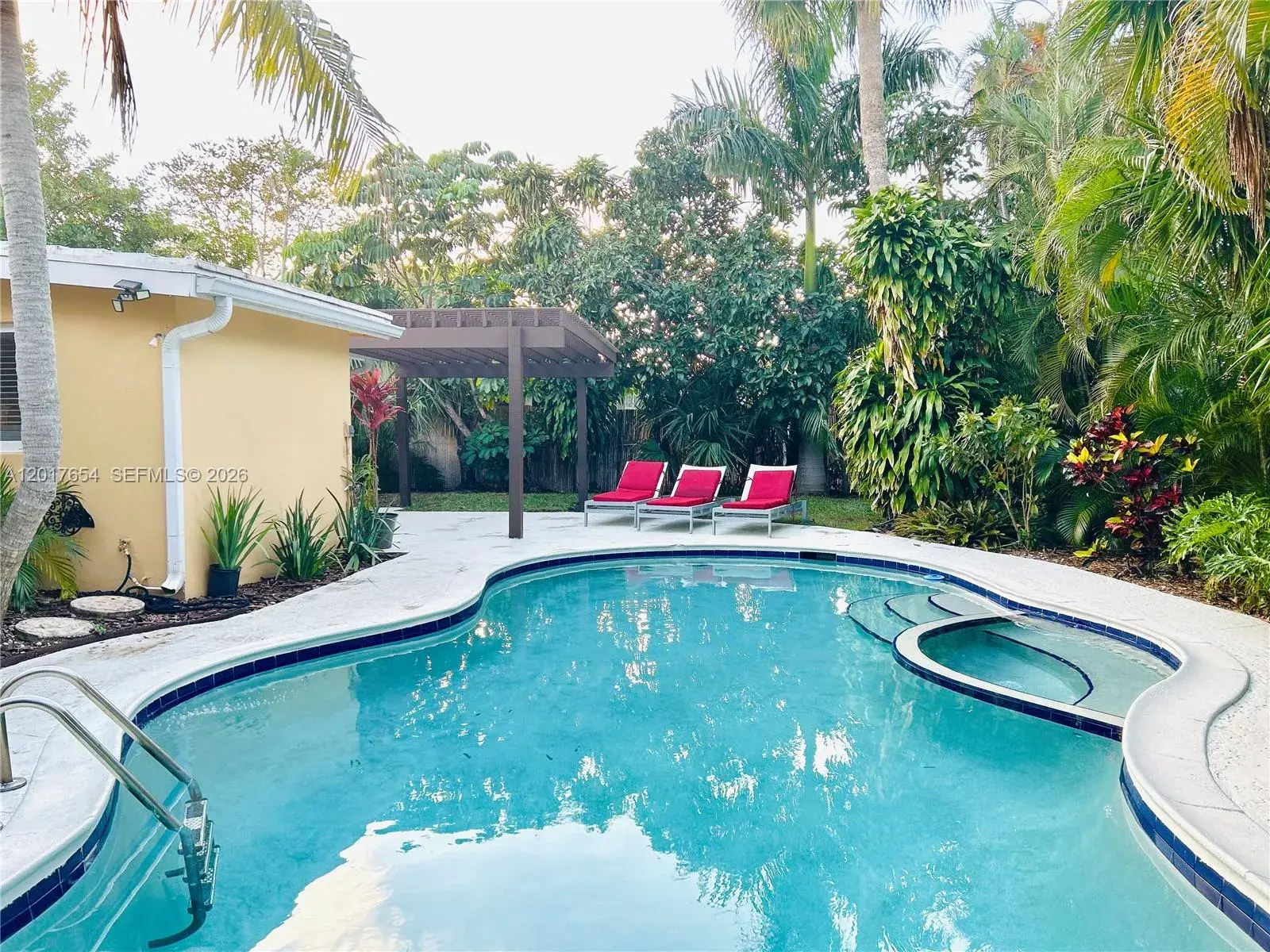 2169 Imperial Point Dr, Fort Lauderdale FL 33308