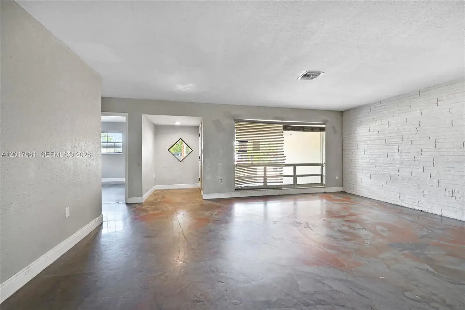 7773 Biltmore Blvd, Miramar FL 33023 photo 2