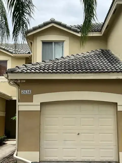 2434 Cordoba Bnd # 2434, Weston FL 33327 photo 2