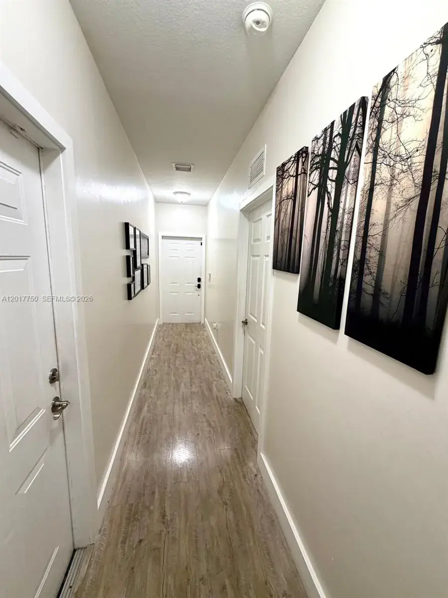 1242 NE 32nd Ave, Homestead FL 33033