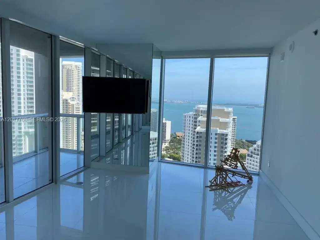 495 Brickell Ave # 2902, Miami FL 33131 photo 2