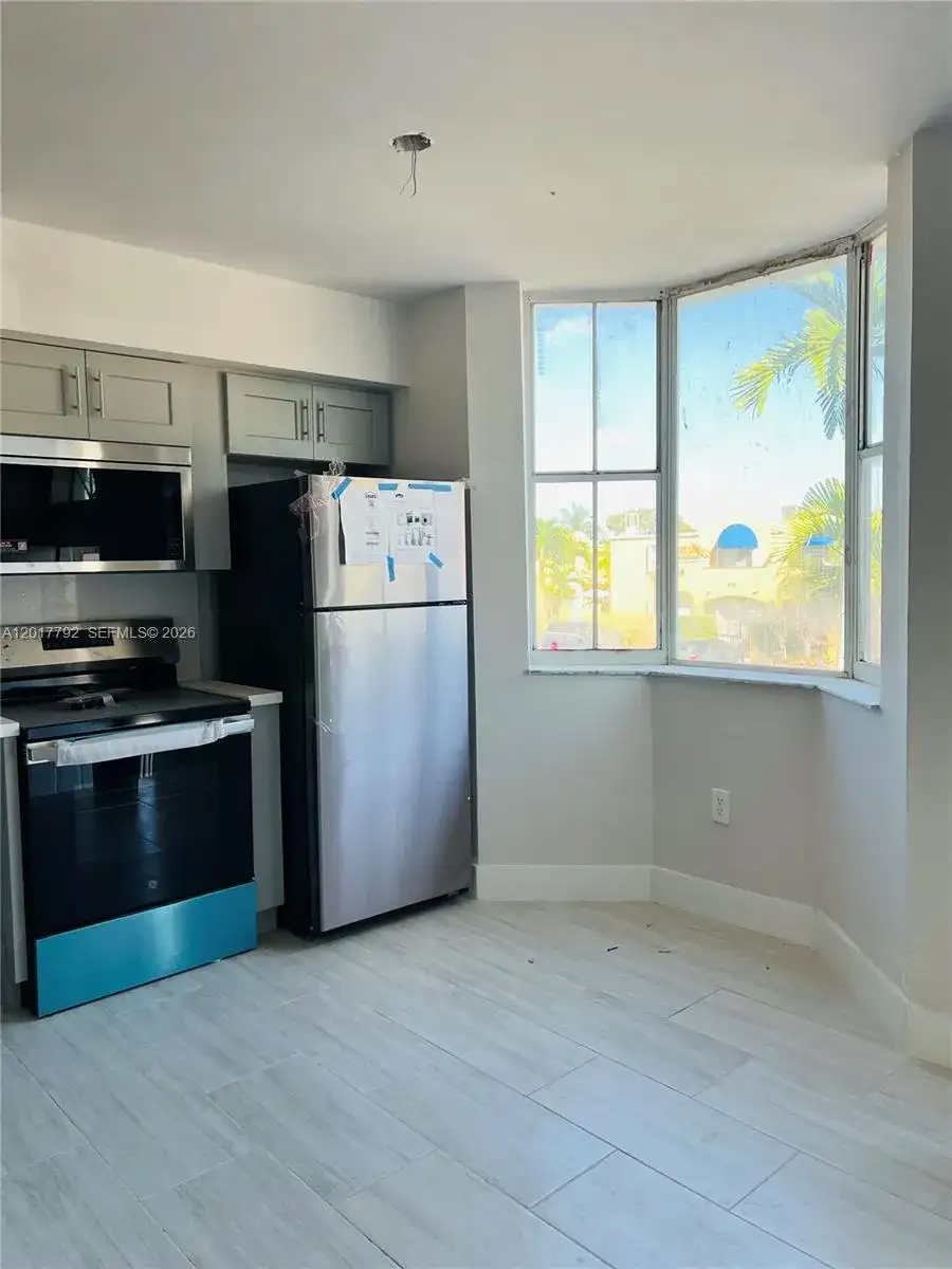 380 NW 85th Pl # 1406, Miami FL 33126 photo 3