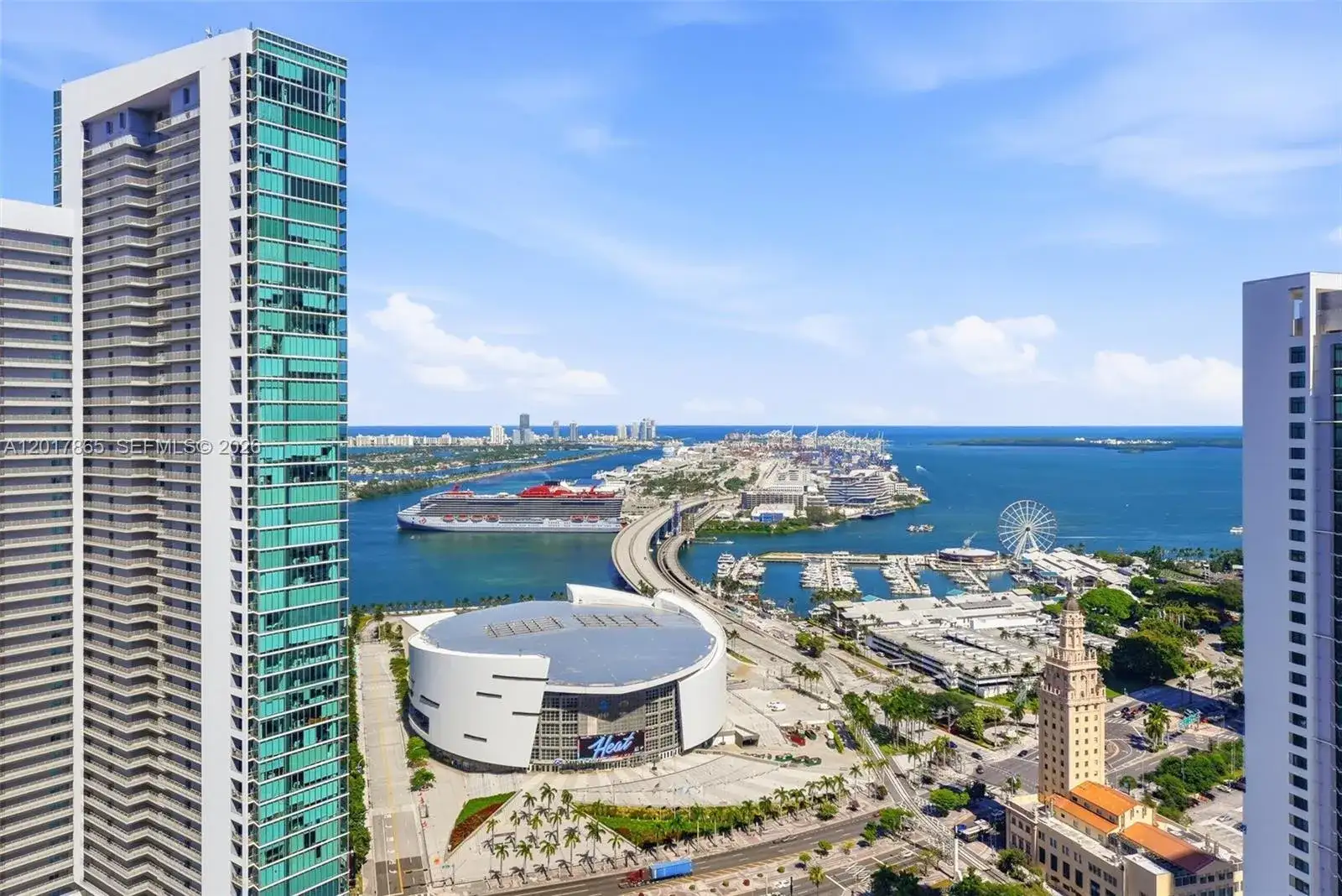 851 NE 1st Ave # 3711, Miami FL 33132 photo 2