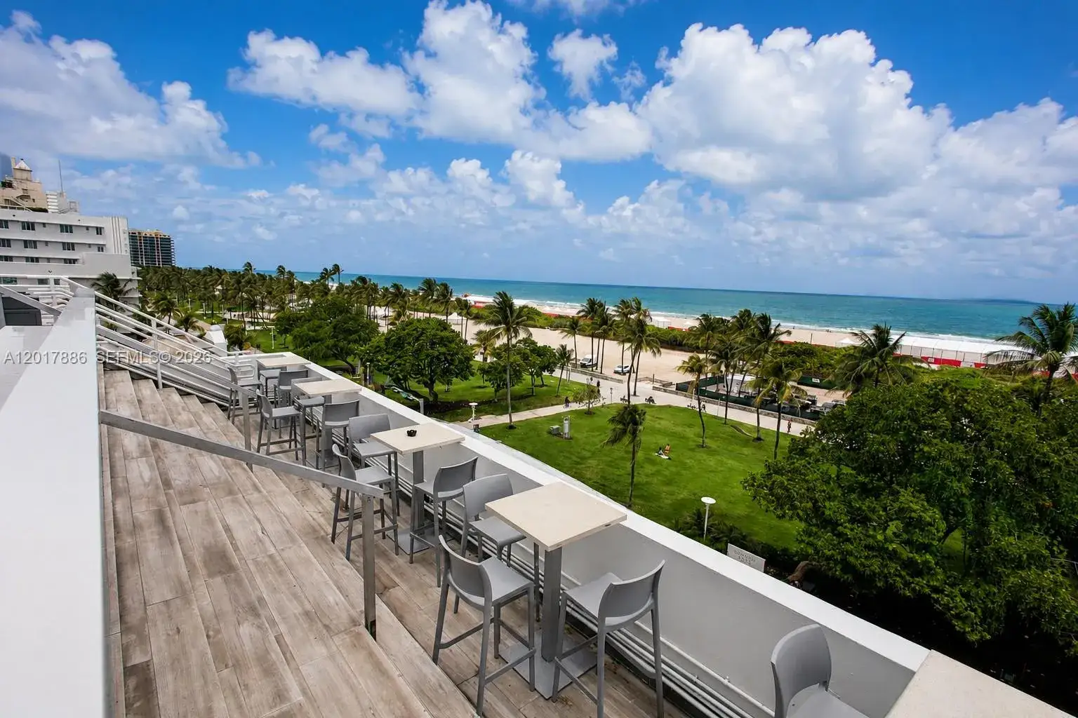 1 bedroom 1 bath Residential for sale at 1036 Ocean Dr # B308, Miami Beach FL 33139