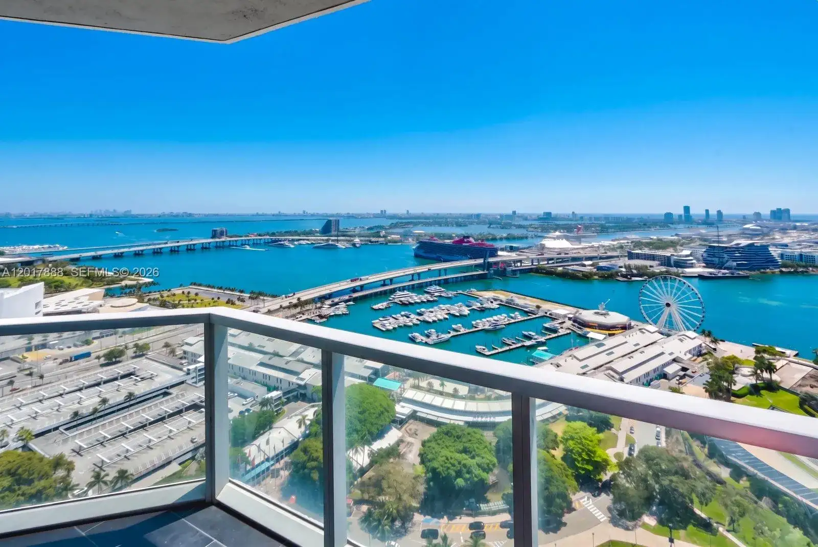 244 Biscayne Blvd # 3602, Miami FL 33132 photo 2