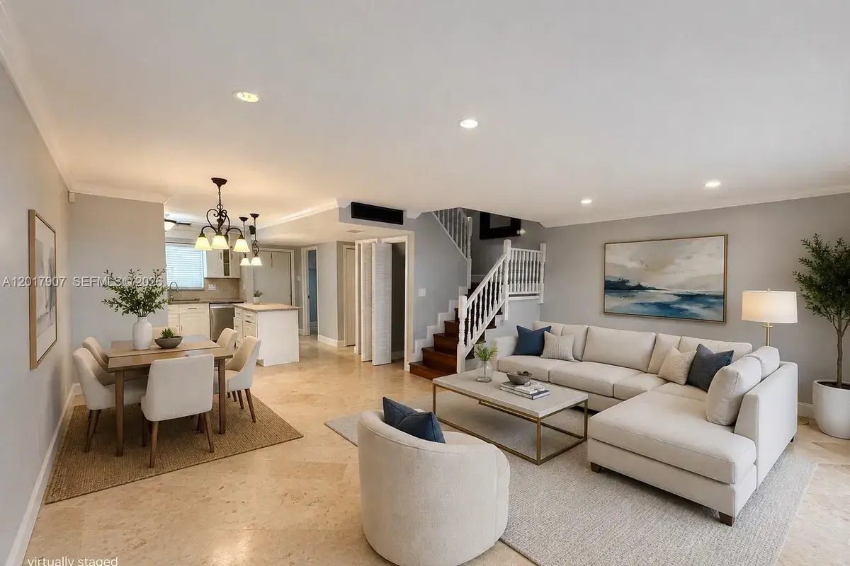 3300 Atlanta # 15C, Hollywood FL 33021