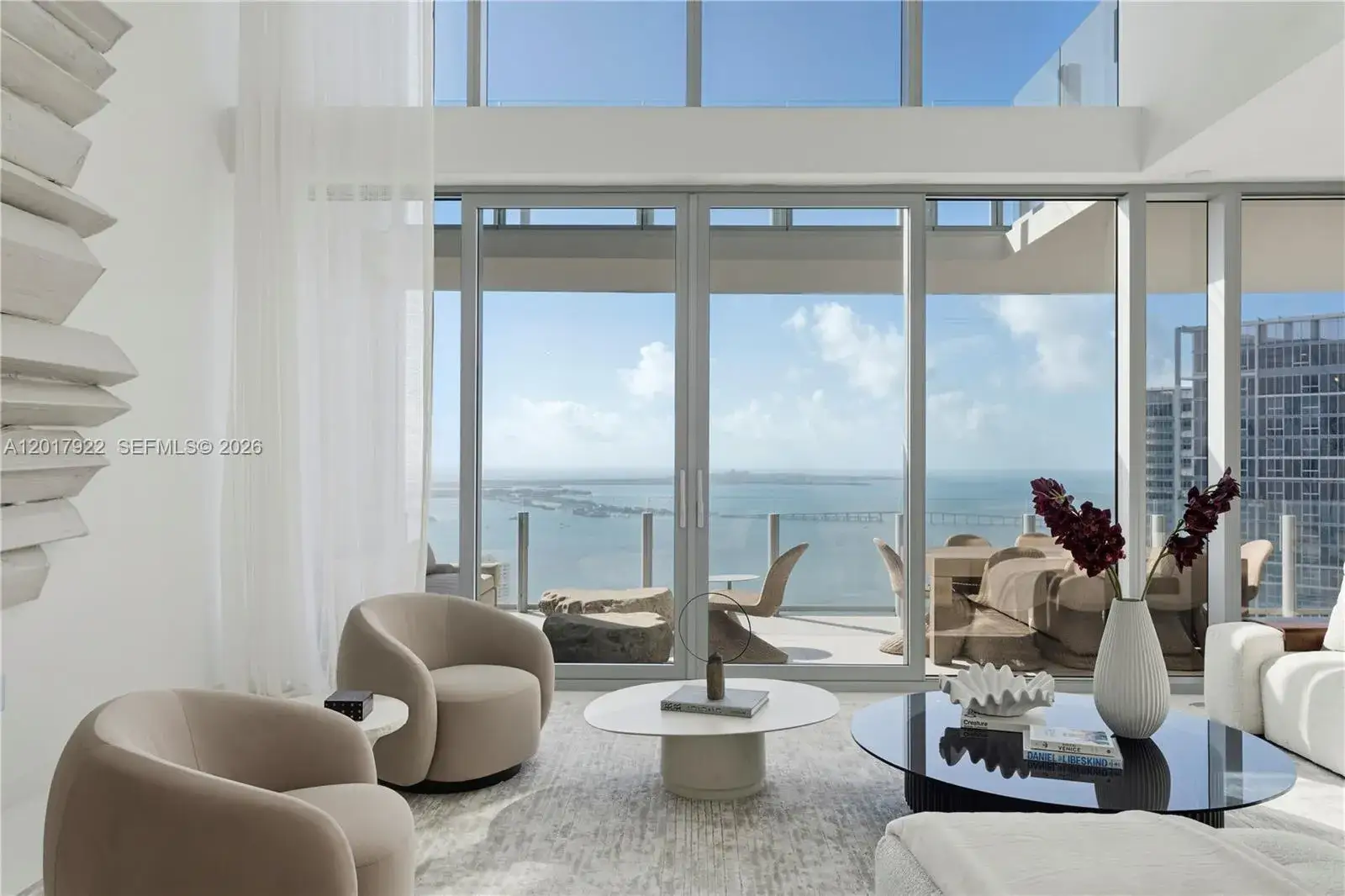 300 Biscayne Boulevard Way # 5002E, Miami FL 33131
