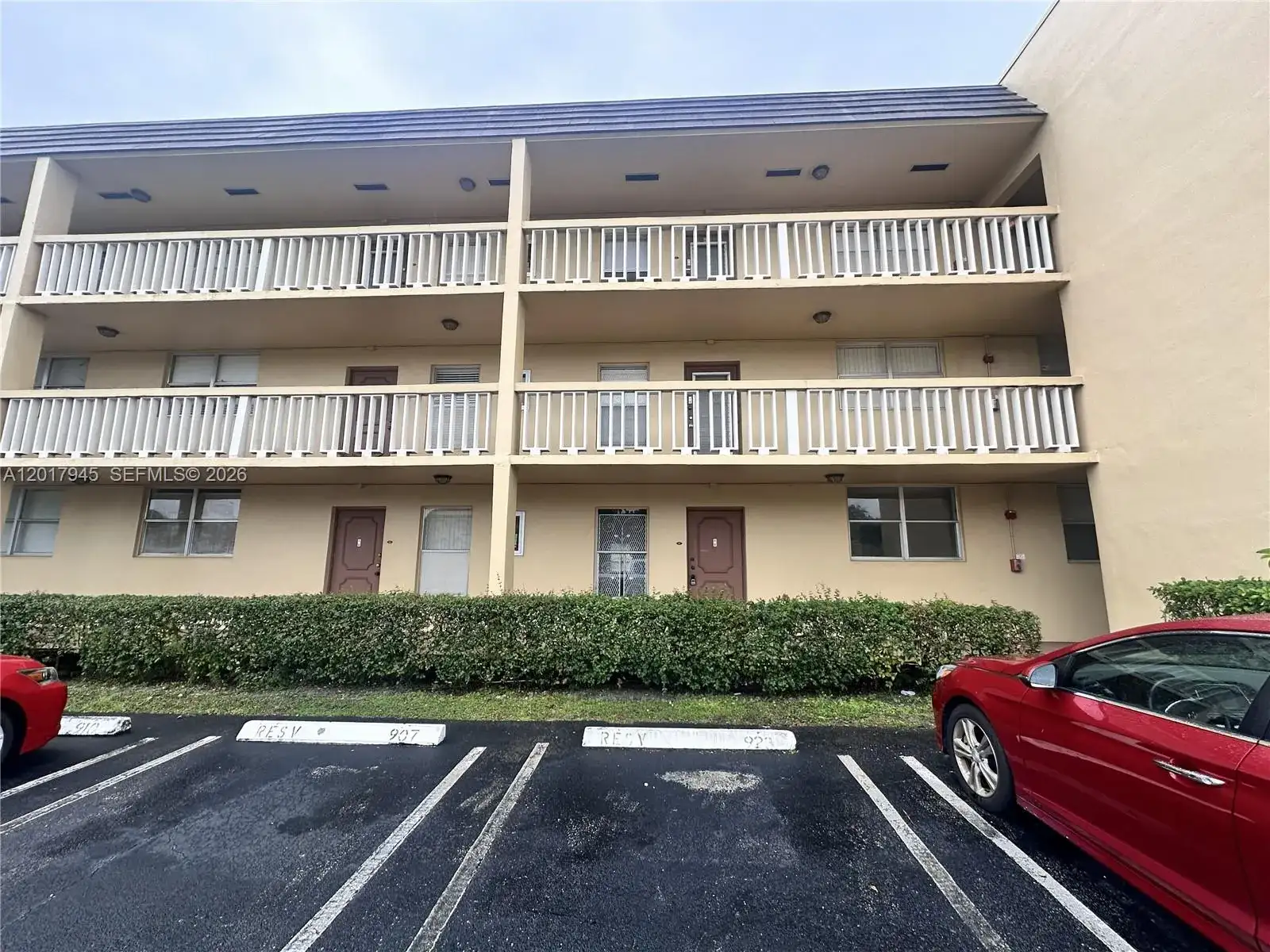 6001 NW 61st Ave # 111, Tamarac FL 33319 photo 2