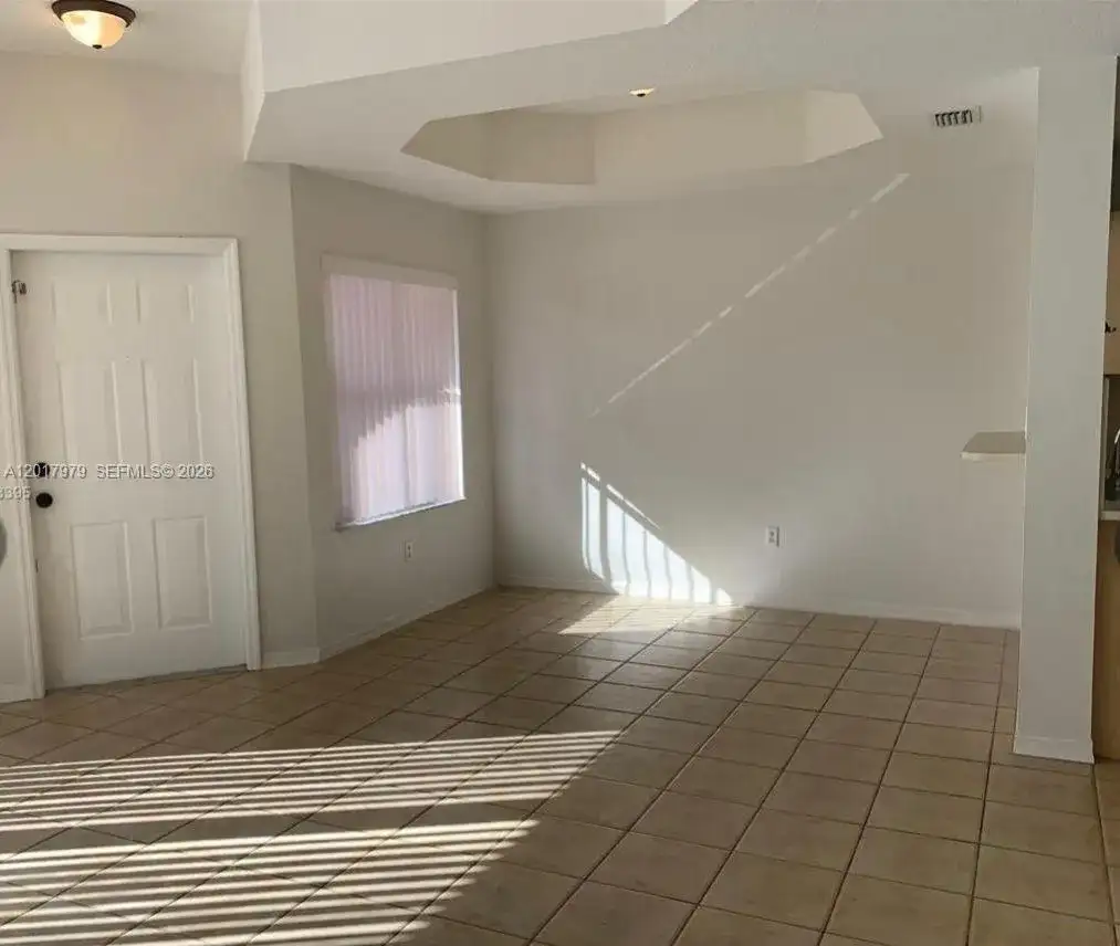 772 SW 106th Ave # 1910, Pembroke Pines FL 33025 photo 4