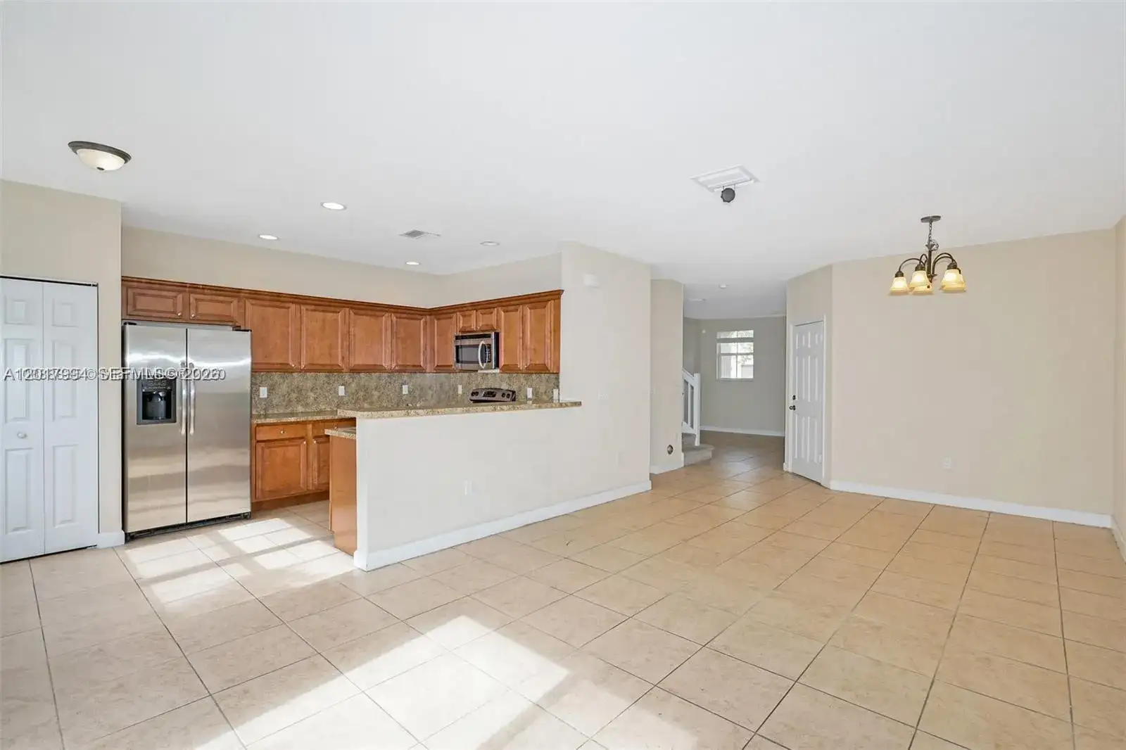 1048 NE 208th St # 1048, Miami FL 33179 photo 4